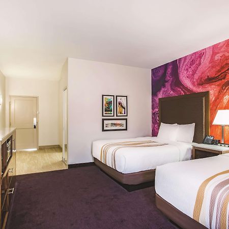 La Quinta By Wyndham Chambersburg Hotel Екстериор снимка