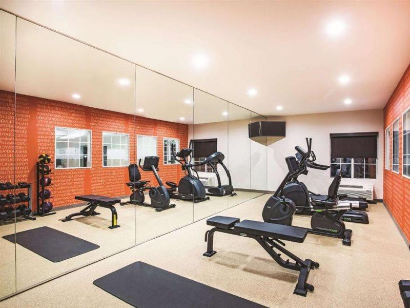 La Quinta By Wyndham Chambersburg Hotel Екстериор снимка