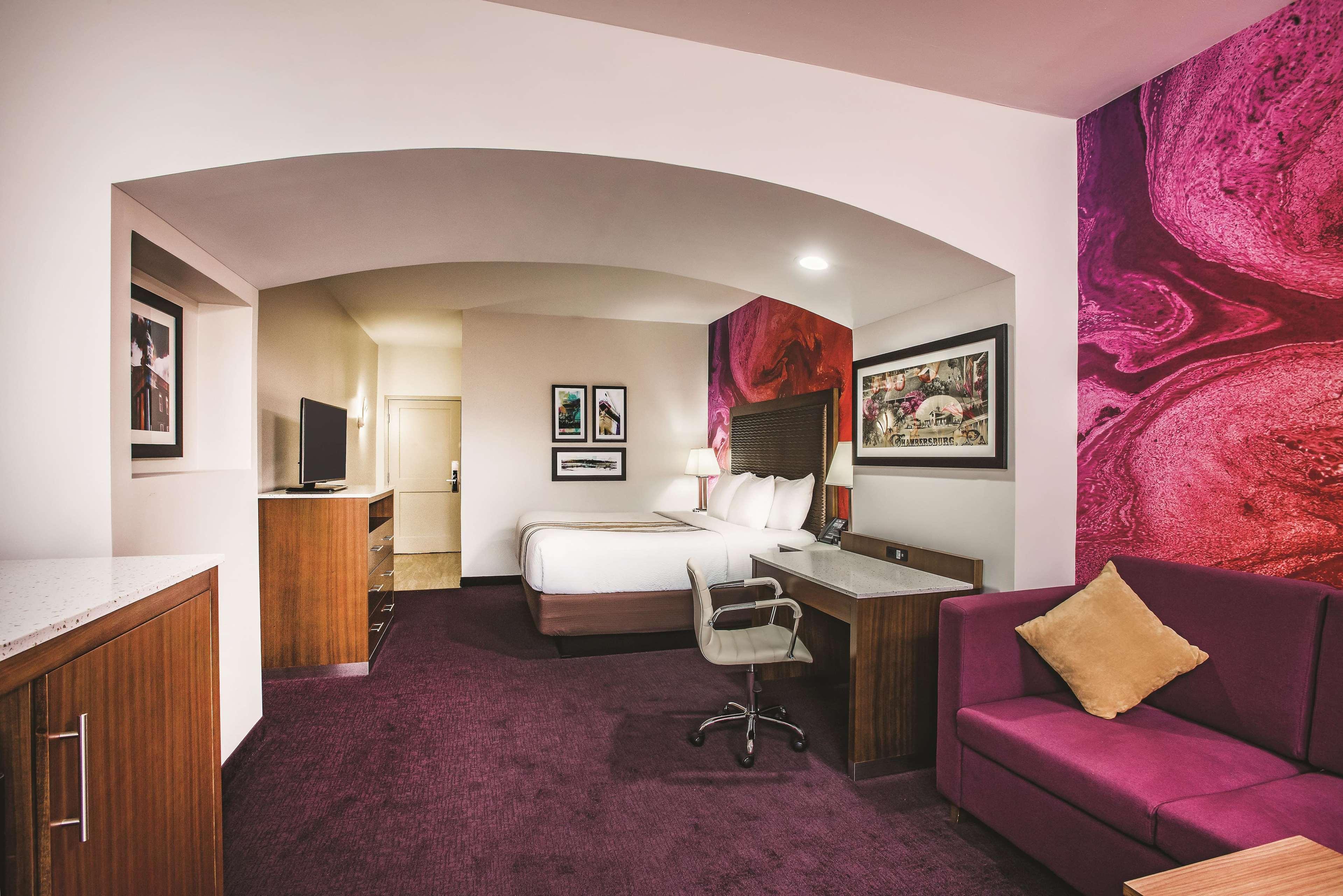 La Quinta By Wyndham Chambersburg Hotel Екстериор снимка