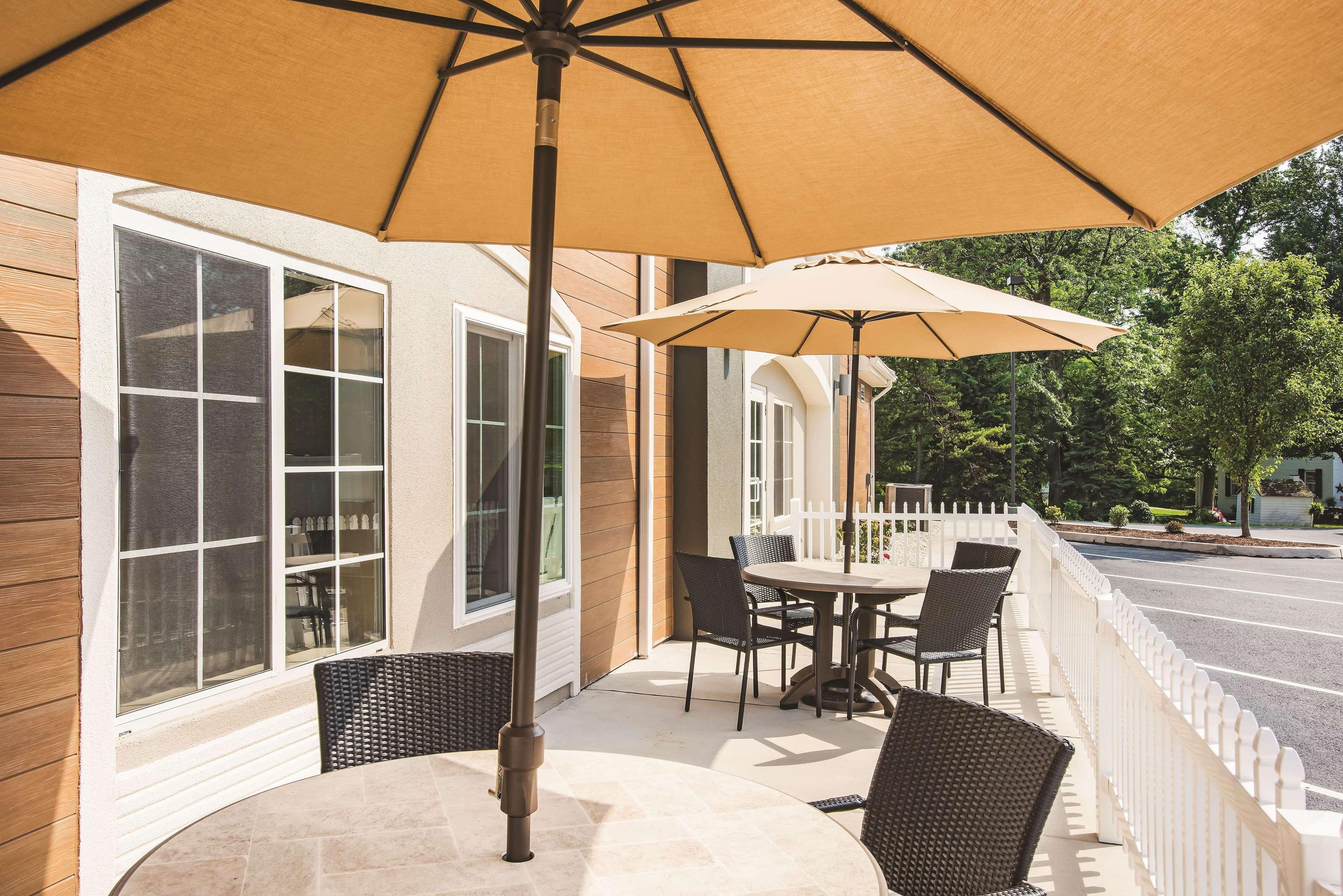 La Quinta By Wyndham Chambersburg Hotel Екстериор снимка