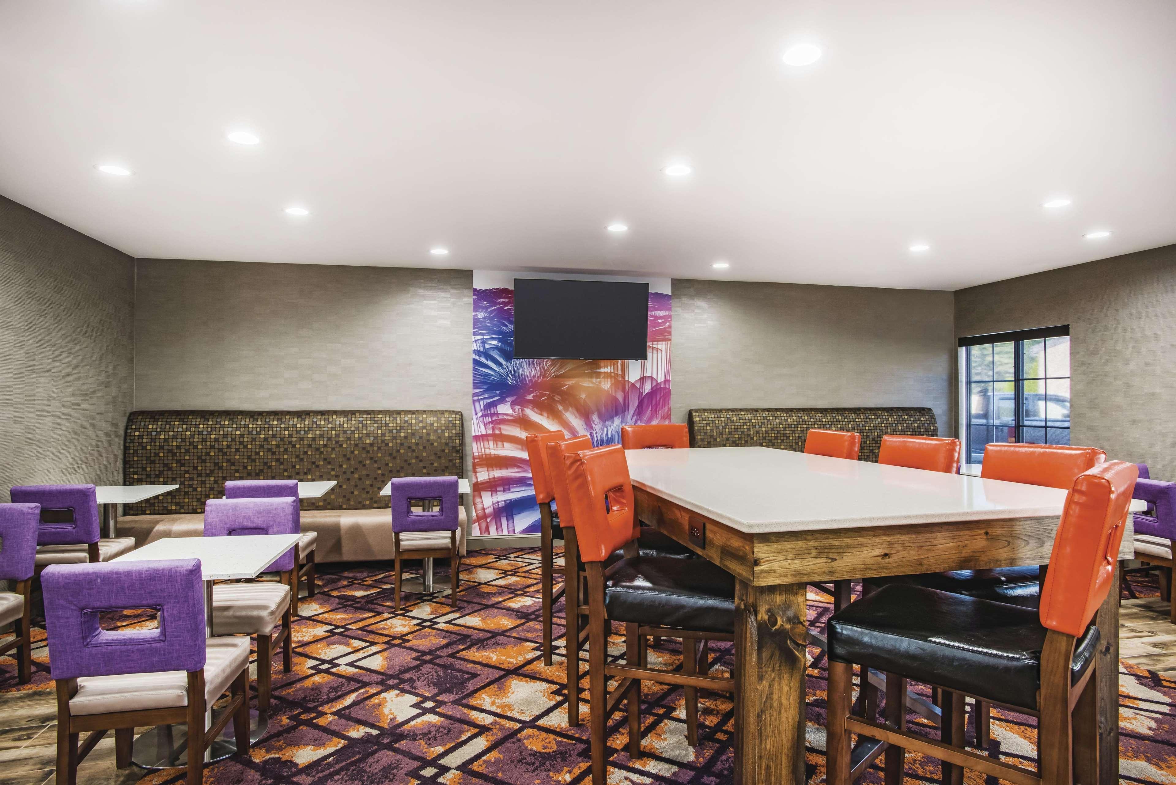La Quinta By Wyndham Chambersburg Hotel Екстериор снимка