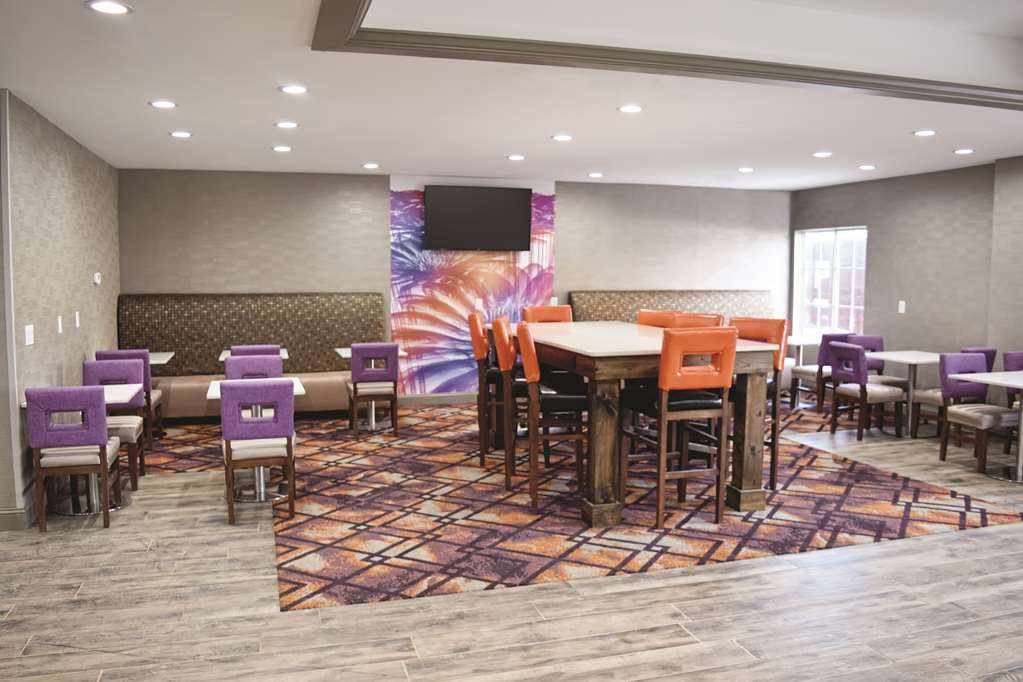 La Quinta By Wyndham Chambersburg Hotel Съоръжения снимка